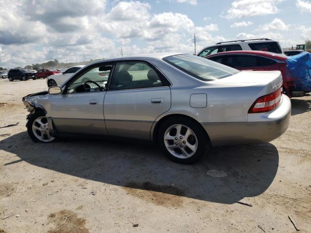 Photo 2 from auction – 2001 LEXUS ES 300 with VIN JT8BF28G910336945