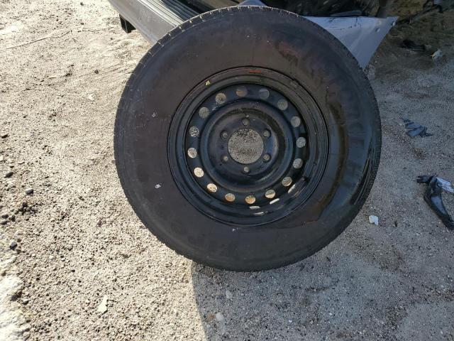Photo 13 from auction – 2002 TOYOTA SEQUOIA with VIN 5TDZT34A02S085912