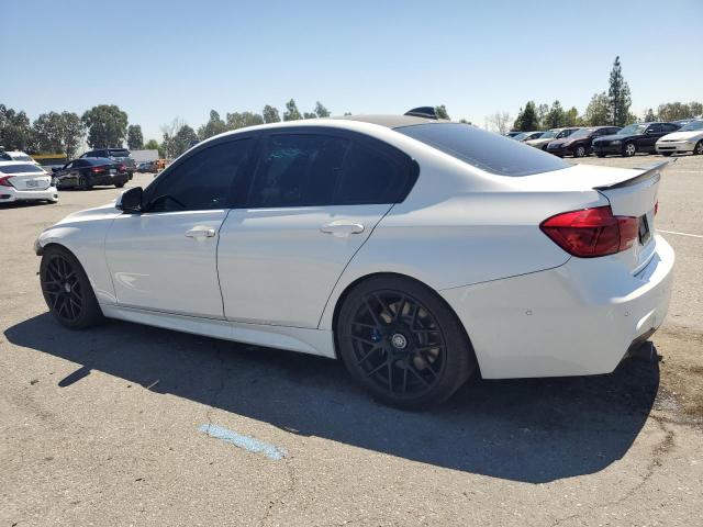 صورة رقم 2 من المزاد - 2016 BMW 340 I مع VIN WBA8B3C50GK383844