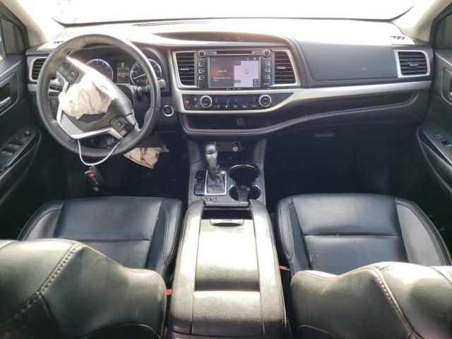 Photo 8 from auction – 2016 TOYOTA HIGHLANDER with VIN 5TDJKRFHXGS236341