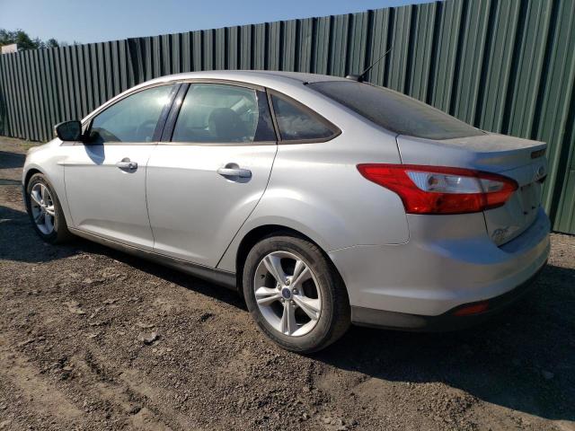 Снимка 2 от търг – 2014 FORD FOCUS SE с VIN 1FADP3F26EL409378