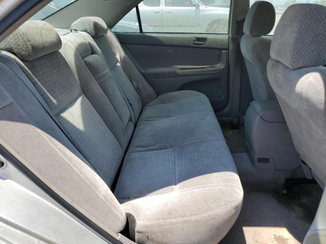 Photo 10 from auction – 2002 TOYOTA CAMRY LE with VIN 4T1BE32K02U532012
