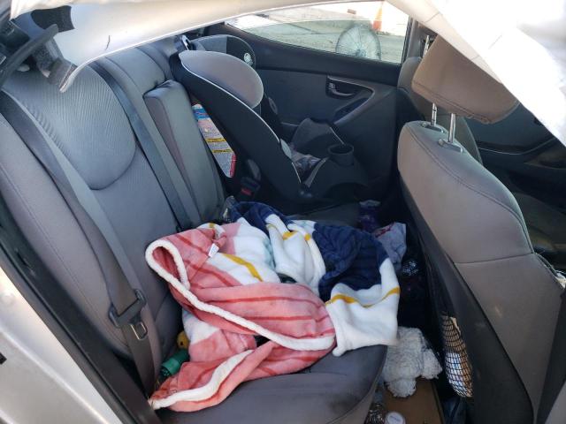 Photo 10 from auction – 2012 HYUNDAI ELANTRA GL with VIN 5NPDH4AE9CH064993