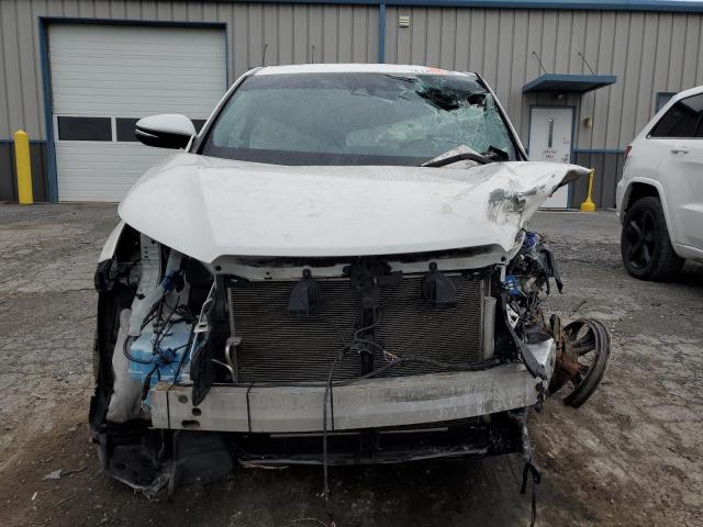 Photo 5 from auction – 2018 TOYOTA HIGHLANDER with VIN 5TDBZRFH9JS877827
