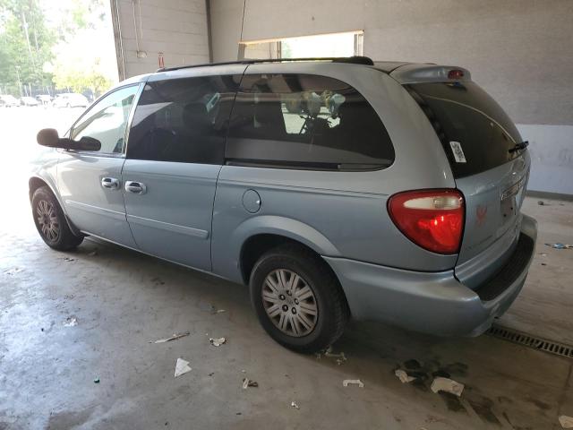 Photo 2 from auction – 2005 CHRYSLER TOWN & COU with VIN 2C4GP44R55R440237