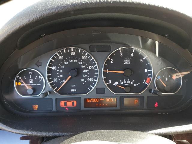 Photo 9 from auction – 2004 BMW 325 I with VIN WBAEV33484KW15037