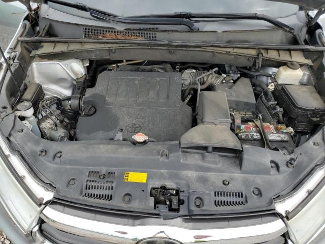 Photo 11 from auction – 2016 TOYOTA HIGHLANDER with VIN 5TDYKRFH0GS123402
