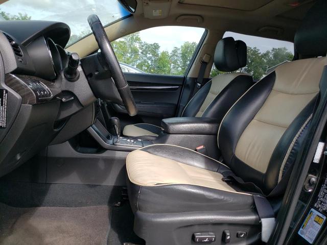 Photo 7 from auction – 2011 KIA SORENTO EX with VIN 5XYKUDA22BG051789