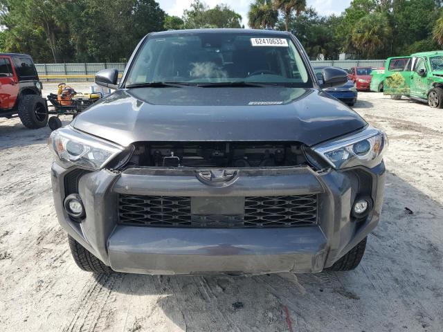 Photo 5 from auction – 2022 TOYOTA 4RUNNER SR with VIN JTEEU5JR9N5268944