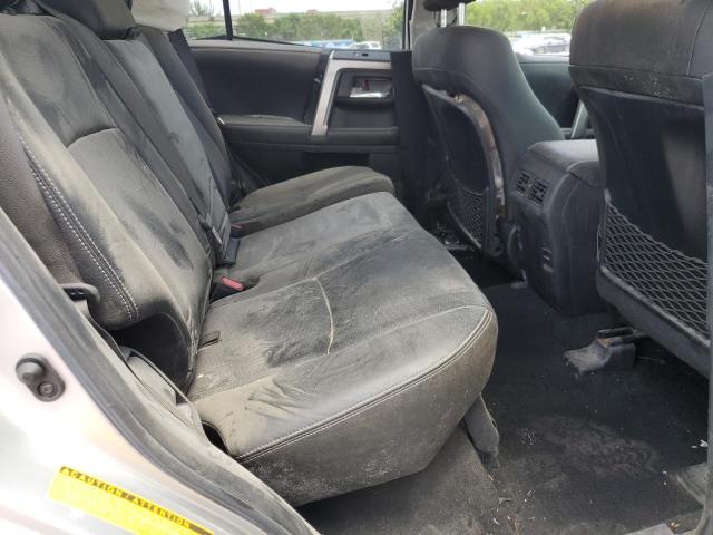 Photo 11 from auction – 2019 TOYOTA 4RUNNER SR with VIN JTEBU5JRXK5681650