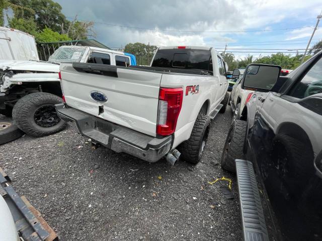 Photo 4 from auction – 2017 FORD F250 SUPER with VIN 1FT7W2BT7HEF10361