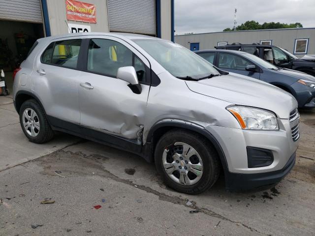 Photo 4 from auction – 2016 CHEVROLET TRAX LS with VIN KL7CJKSB5GB760022