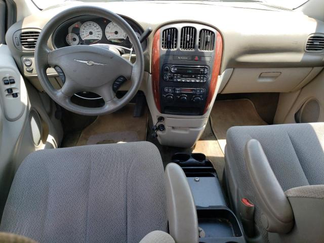 Photo 8 from auction – 2005 CHRYSLER TOWN AND C with VIN 2C4GP44R75R597008