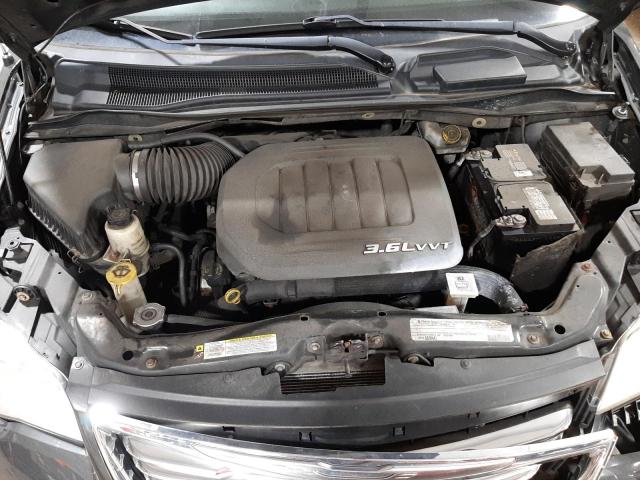 Photo 12 from auction – 2012 CHRYSLER TOWN & COU with VIN 2C4RC1CG2CR105940