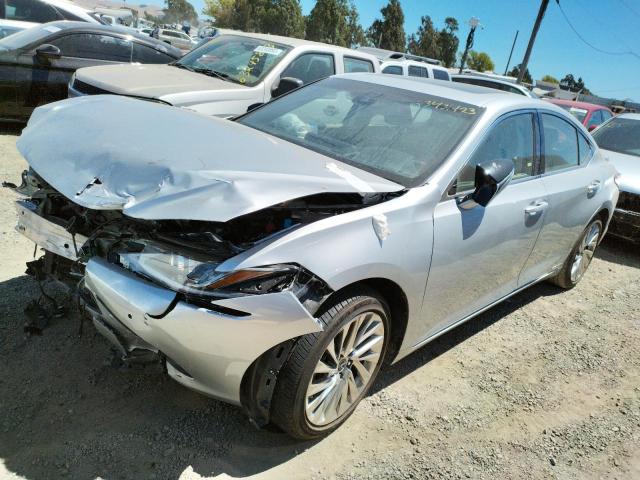 LEXUS ES 300H 2019 with VIN JTHB21B19K2021367 - Photo from auction