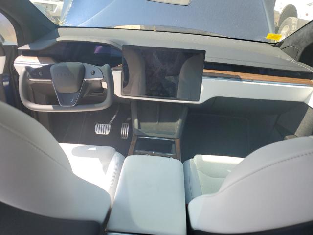 Photo 8 from auction – 2022 TESLA MODEL X with VIN 7SAXCBE54NF360261