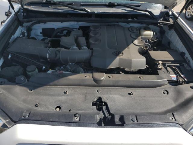 Photo 12 from auction – 2016 TOYOTA 4RUNNER SR with VIN JTEBU5JR5G5290980