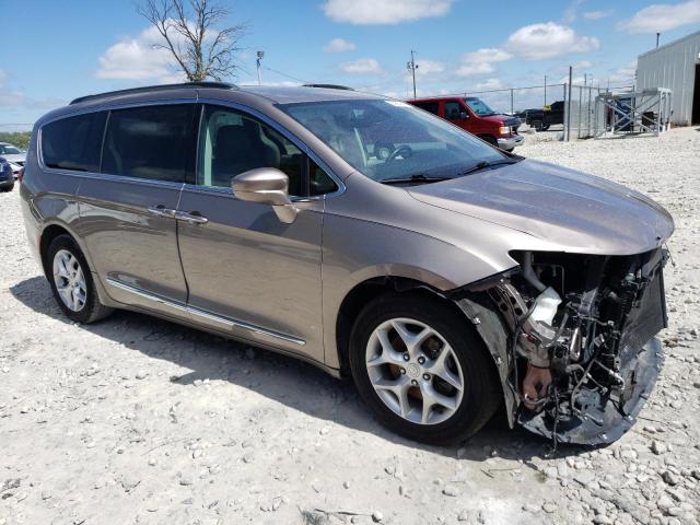 Снимка 4 от търг – 2017 CHRYSLER PACIFICA T с VIN 2C4RC1BG8HR536615