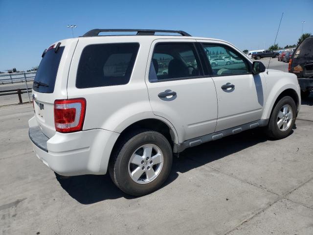 Photo 3 from auction – 2011 FORD ESCAPE XLT with VIN 1FMCU9D77BKB92582