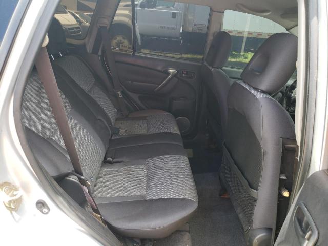 Photo 11 from auction – 2004 TOYOTA RAV4 with VIN JTEGD20V340032081