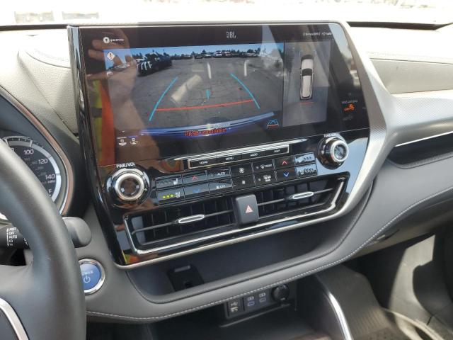 Photo 13 from auction – 2022 TOYOTA HIGHLANDER with VIN 5TDEBRCH1NS087563