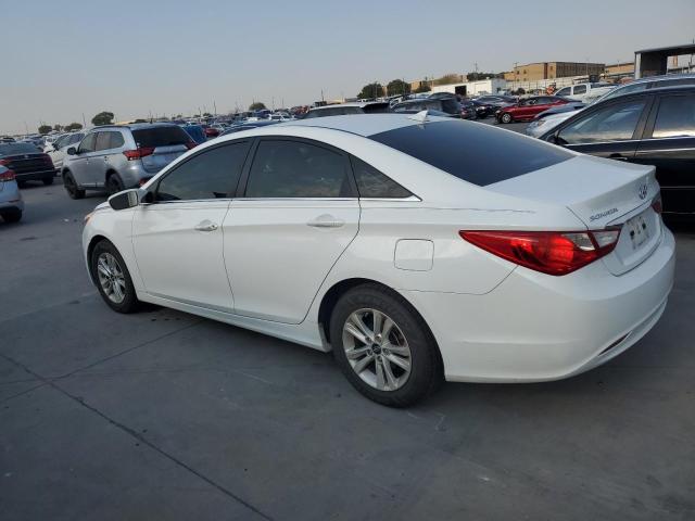 Photo 2 from auction – 2013 HYUNDAI SONATA GLS with VIN 5NPEB4AC2DH557274