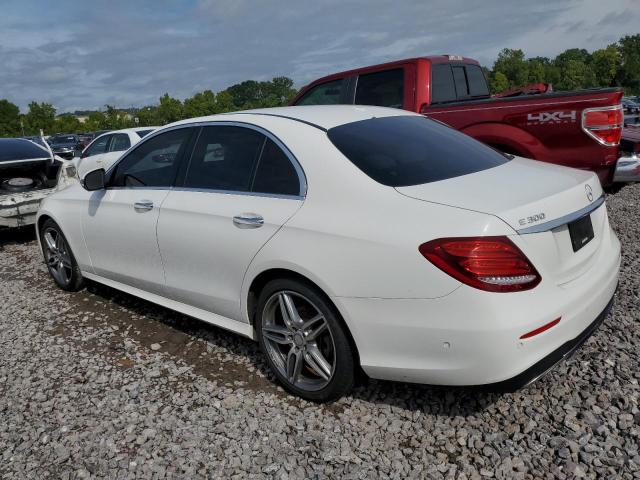 Photo 2 from auction – 2017 MERCEDES-BENZ E 300 with VIN WDDZF4JB2HA190876
