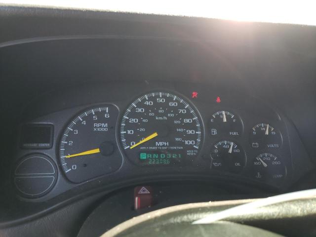 Photo 9 from auction – 2001 CHEVROLET SILVERADO with VIN 2GCEK19T811126745