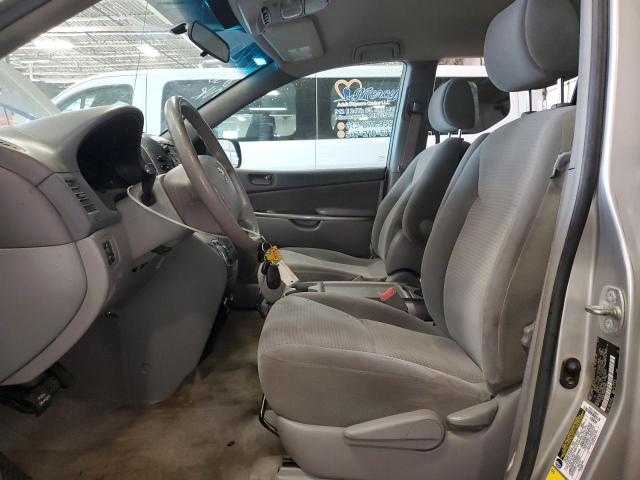 Photo 7 from auction – 2006 TOYOTA SIENNA CE with VIN 5TDZA23C06S439923