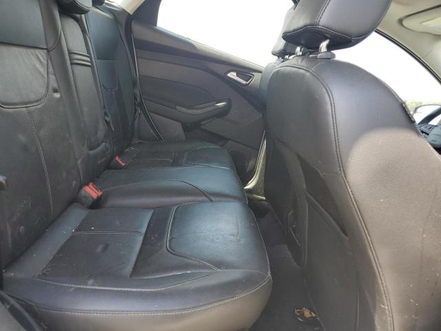 Снимка 10 от търг – 2016 FORD FOCUS SE с VIN 1FADP3K29GL318212