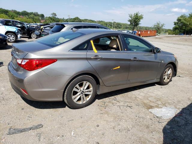 Photo 3 from auction – 2014 HYUNDAI SONATA GLS with VIN 5NPEB4AC6EH894368