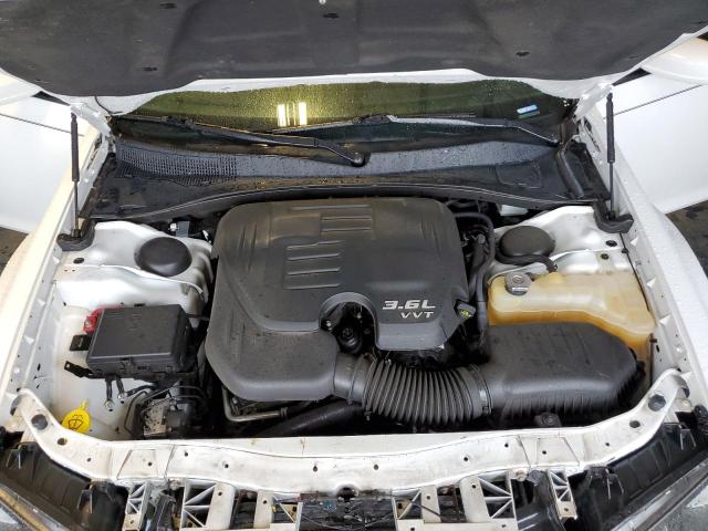 Photo 11 from auction – 2019 CHRYSLER 300 S with VIN 2C3CCAGG3KH648979