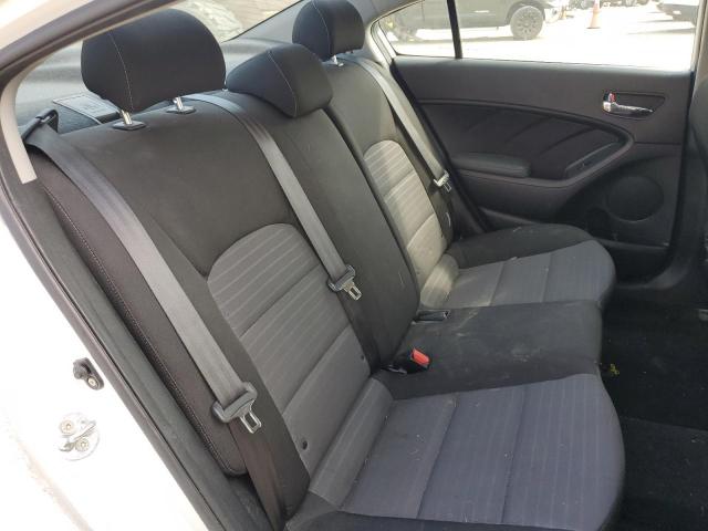 Photo 10 from auction – 2017 KIA FORTE LX with VIN 3KPFL4A7XHE104082