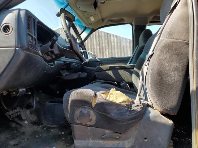 Photo 7 from auction – 2000 CHEVROLET SILVERADO with VIN 1GCEK19T5YE361581