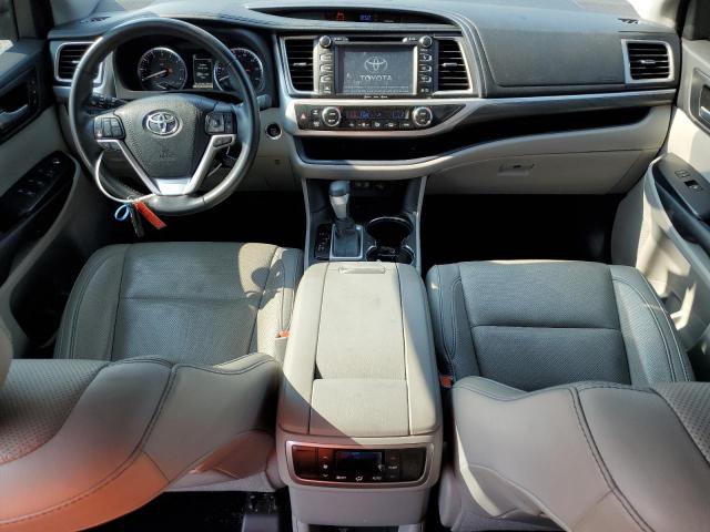Photo 8 from auction – 2017 TOYOTA HIGHLANDER with VIN 5TDYZRFH7HS227298