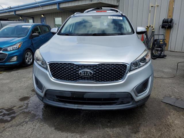 Photo 5 from auction – 2017 KIA SORENTO LX with VIN 5XYPG4A34HG236604