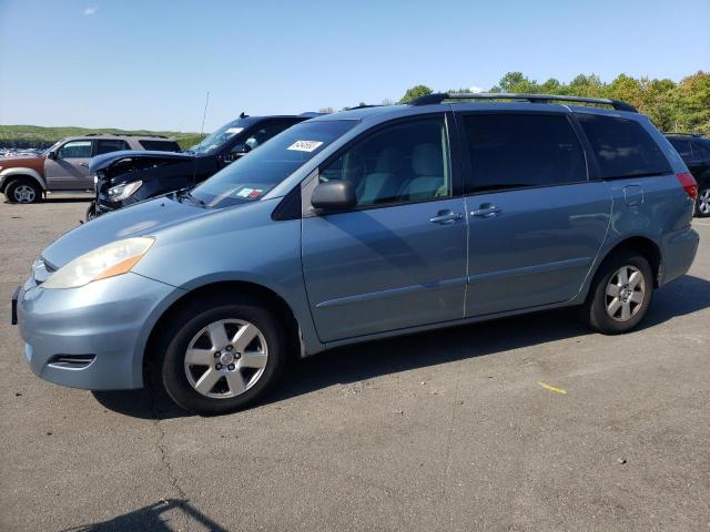 TOYOTA SIENNA LE 2007 with VIN 5TDBK23C47S004869 - Photo from auction
