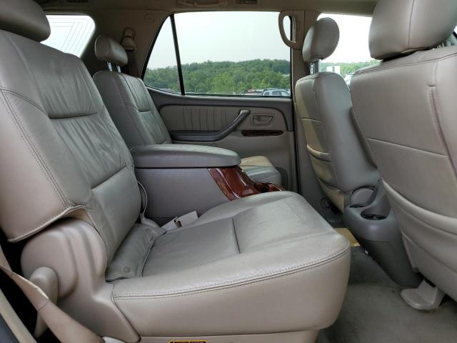 Photo 11 from auction – 2005 TOYOTA SEQUOIA with VIN 5TDBT48A95S246909