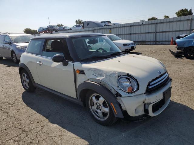 Photo 4 from auction – 2011 MINI COOPER with VIN WMWSU3C58BT096903