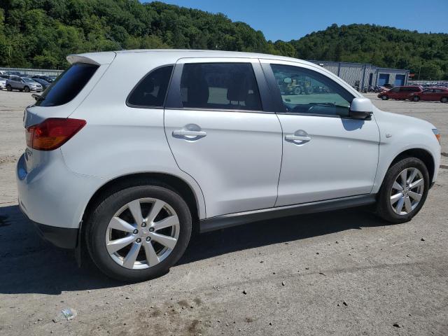 Photo 3 from auction – 2014 MITSUBISHI OUTLANDER with VIN 4A4AR3AU0EE001200
