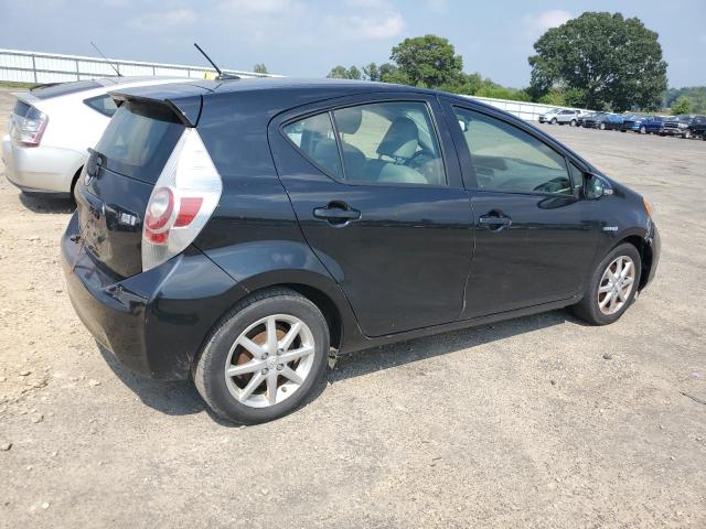 Photo 3 from auction – 2012 TOYOTA PRIUS C with VIN JTDKDTB38C1020856