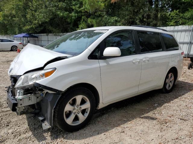 Photo 1 from auction – 2012 TOYOTA SIENNA LE with VIN 5TDKK3DC9CS272301