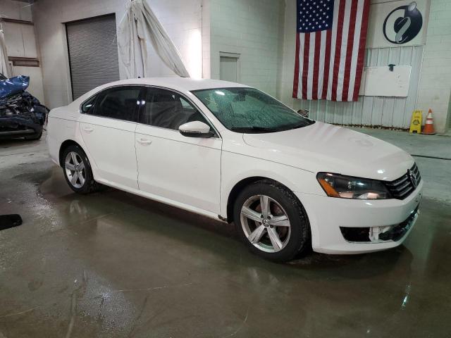 Photo 4 from auction – 2012 VOLKSWAGEN PASSAT SE with VIN 1VWBP7A35CC090381