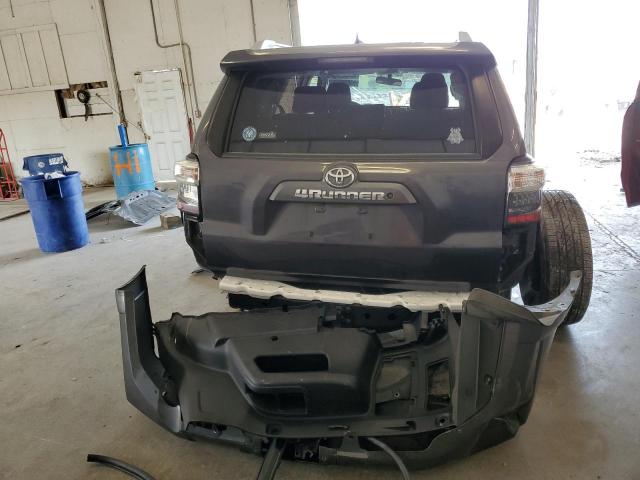 Photo 6 from auction – 2018 TOYOTA 4RUNNER SR with VIN JTEBU5JR8J5537836