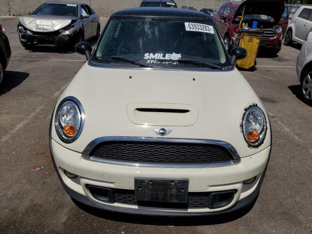 Снимка 5 от търг – 2013 MINI COOPER S с VIN WMWSV3C50DT394068