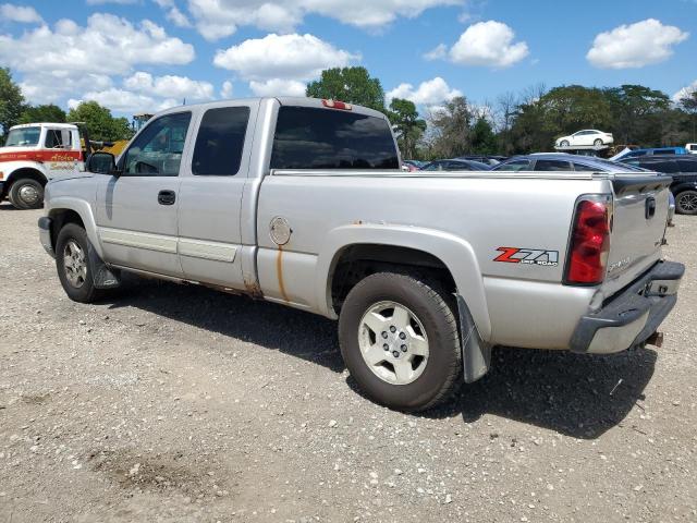 Photo 2 from auction – 2004 CHEVROLET SILVERADO with VIN 2GCEK19T841283468