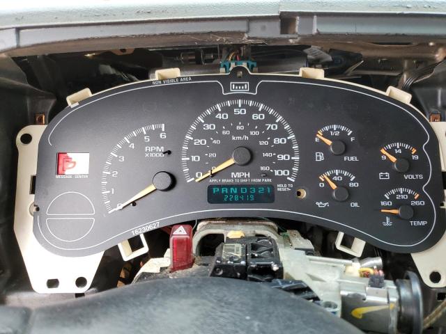 Photo 9 from auction – 2002 CHEVROLET AVALANCHE with VIN 3GNEK13T72G112229