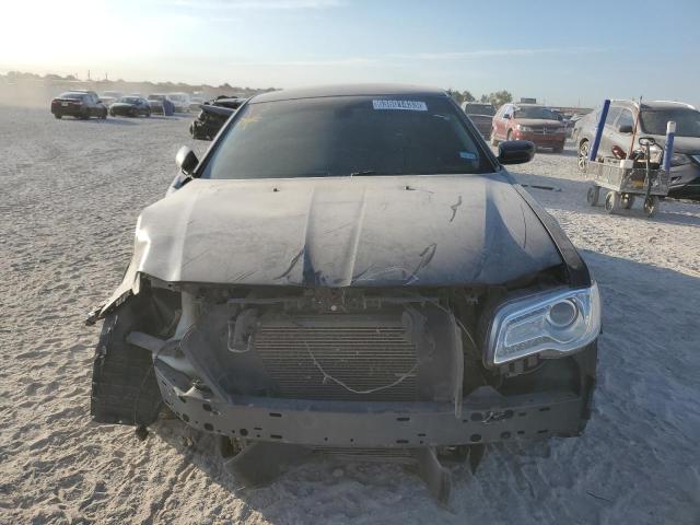 Photo 5 from auction – 2016 CHRYSLER 300 LIMITE with VIN 2C3CCAAG3GH343658