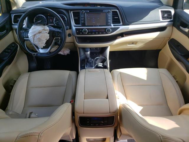 Photo 8 from auction – 2018 TOYOTA HIGHLANDER with VIN 5TDJZRFH7JS489832