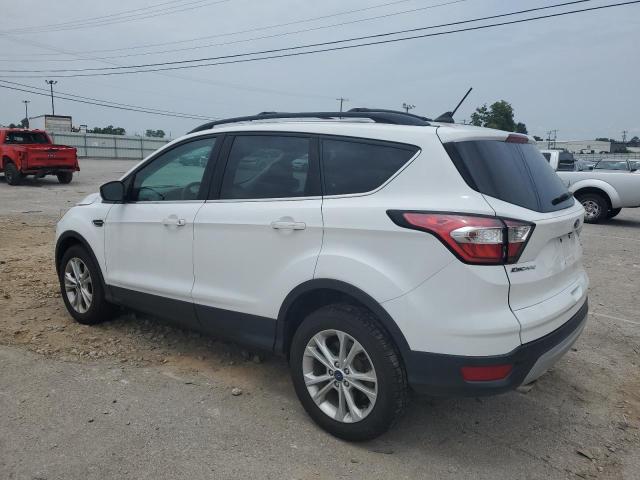Photo 2 from auction – 2018 FORD ESCAPE SE with VIN 1FMCU9GD5JUB17027